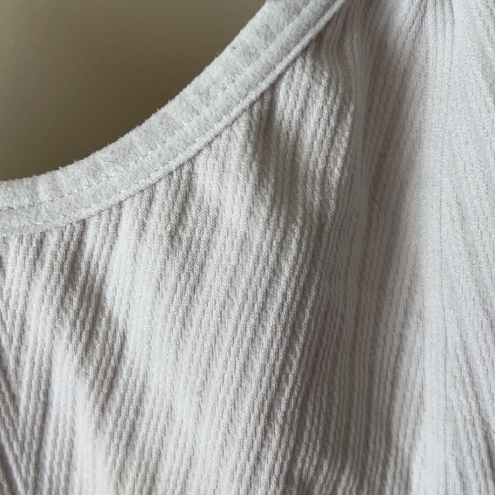 Fitted white cami